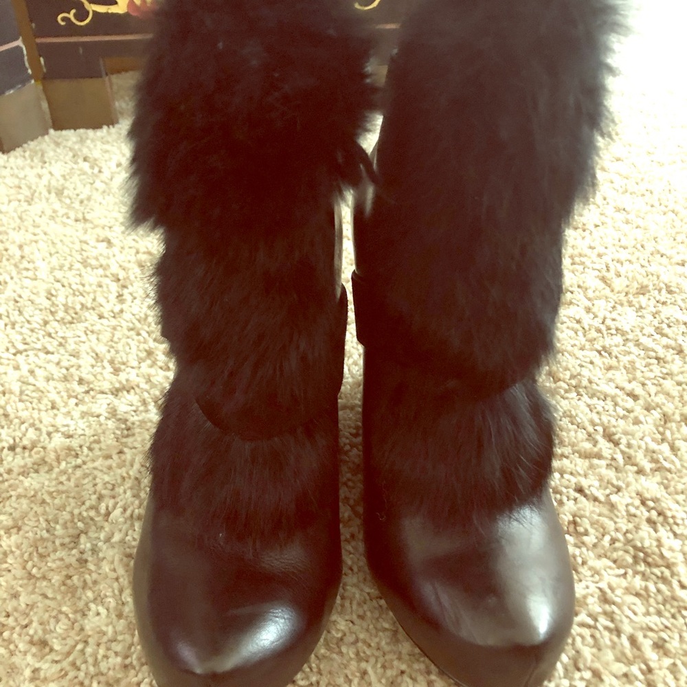 Bootie with fur accents